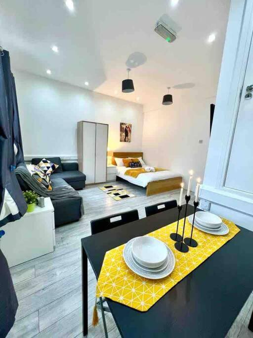 Comfortable Flat In Central London Lägenhet Exteriör bild